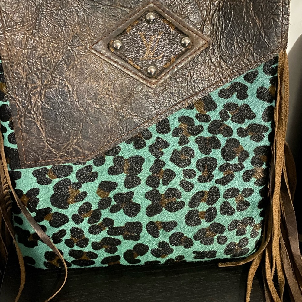 Western Leopard Print Women's Fringe Bag